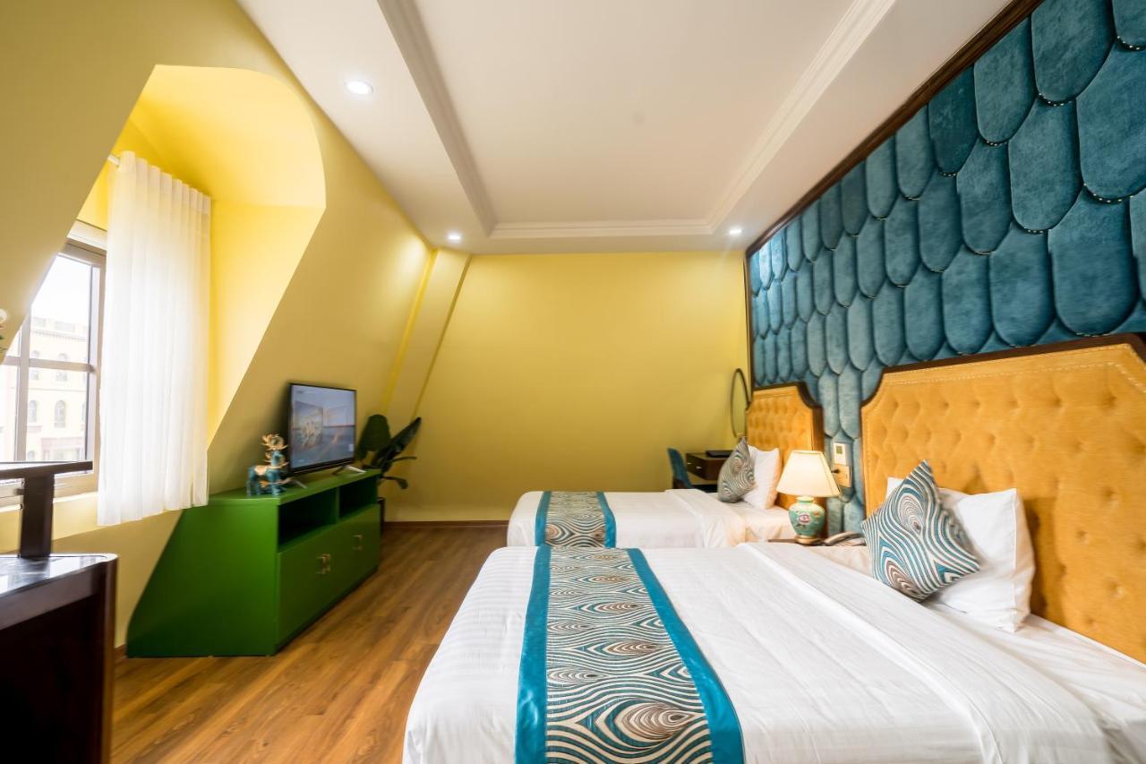 Paris Boutique Hotel Халонг Екстер'єр фото